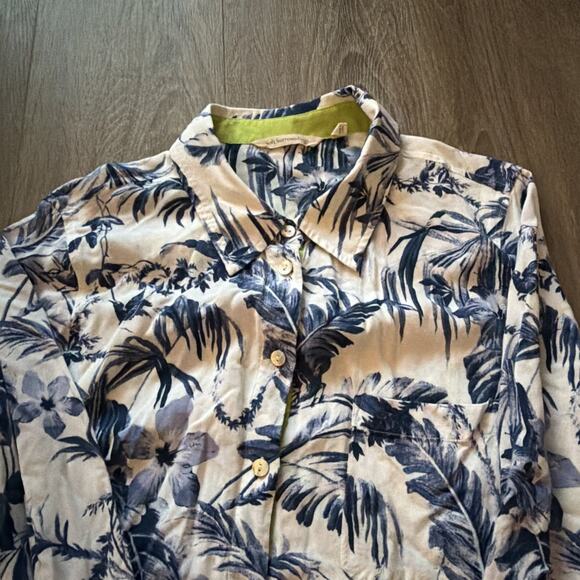 Soft Surroundings Shirt Womens Large Blue Floral Button Up Hi Lo Tunic Top - Picture 2 of 10